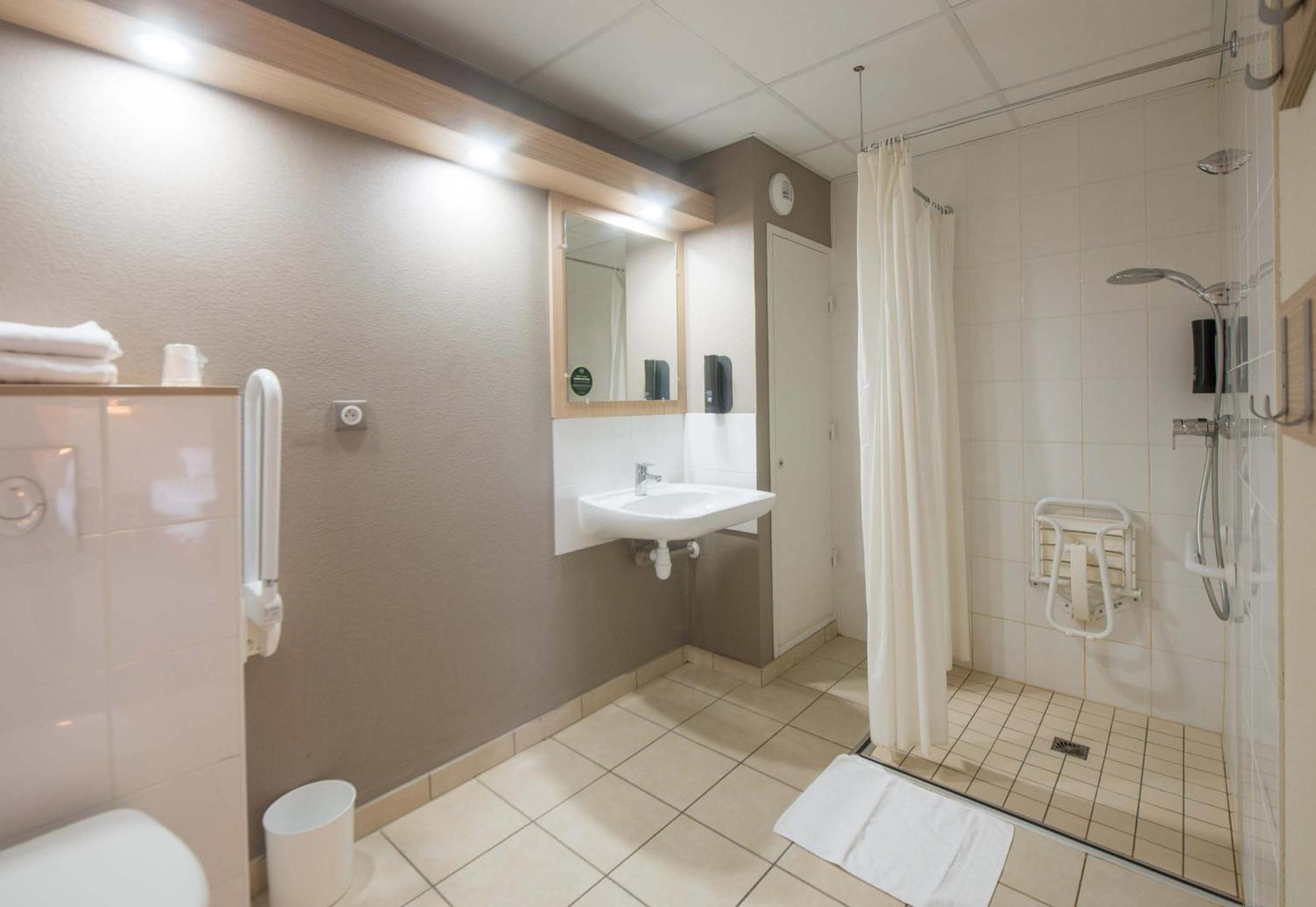 B&B Hotel Гап Экстерьер фото